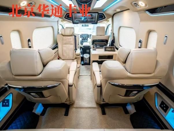 最新报价 进口丰田海狮图片配置凯发k8一触即发丰田海狮7座(图4)